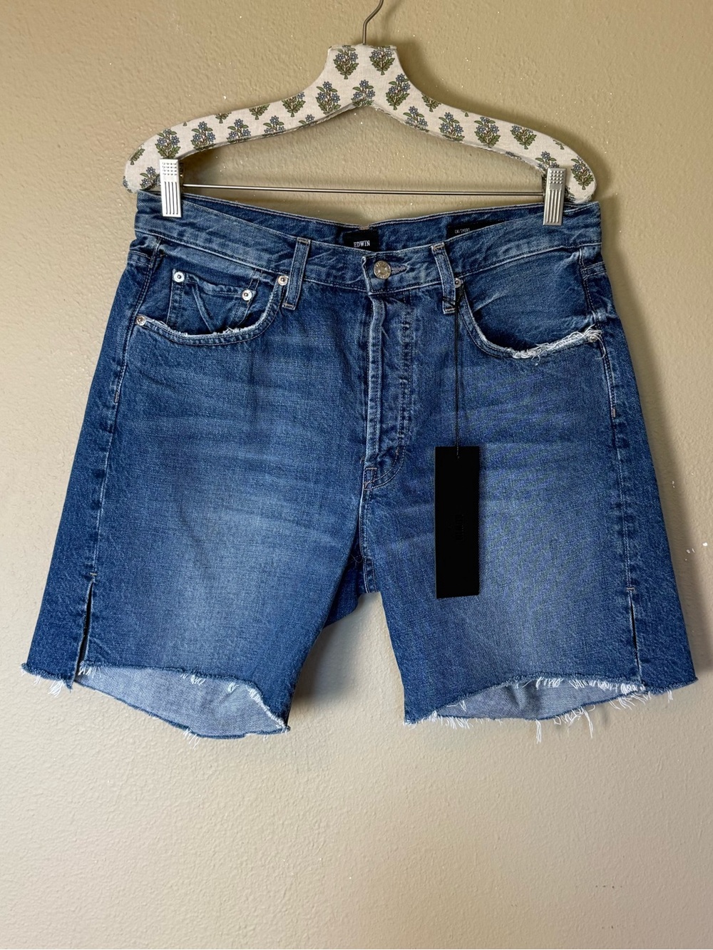 Edwin Light Blue Denim Cai Bermuda Shorts NWT Size 30 - Picture 2 of 7